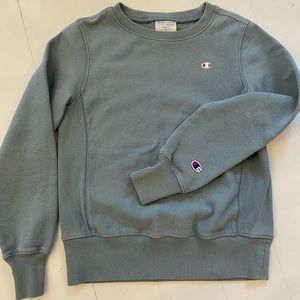 Champion Sweatshirt -Small